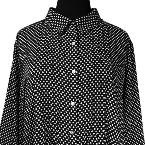 Rose + Olive Women's Shirt Button Up Black White Polka Dot Pleated Blouse Top 3X - Picture 4 of 9